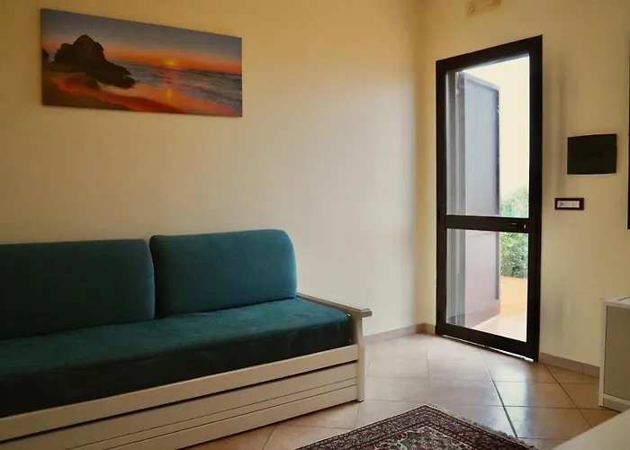 Tenuta Colle Degli Ulivi Hotel *