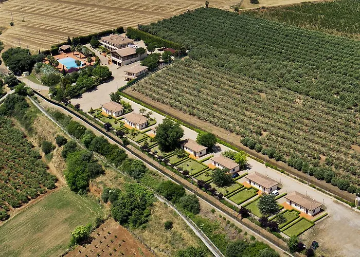 Hotel Tenuta Colle Degli Ulivi *